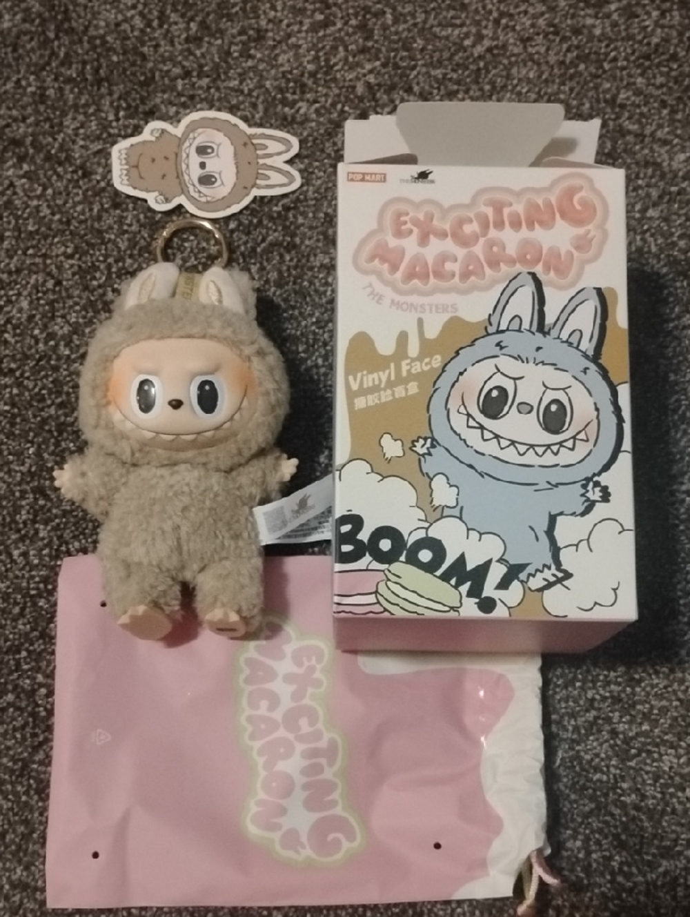Labubu - Exciting Macarons The Monsters Plush Keychain - Toffee